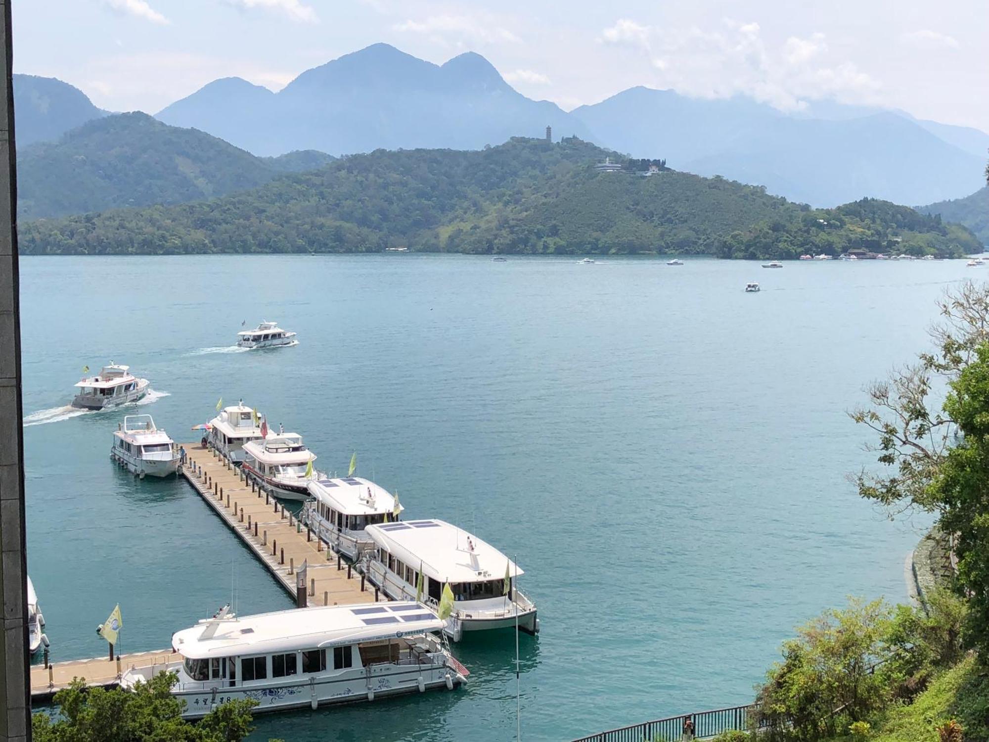 Sun Moon Lake Long Xing Homestay يوشيه المظهر الخارجي الصورة